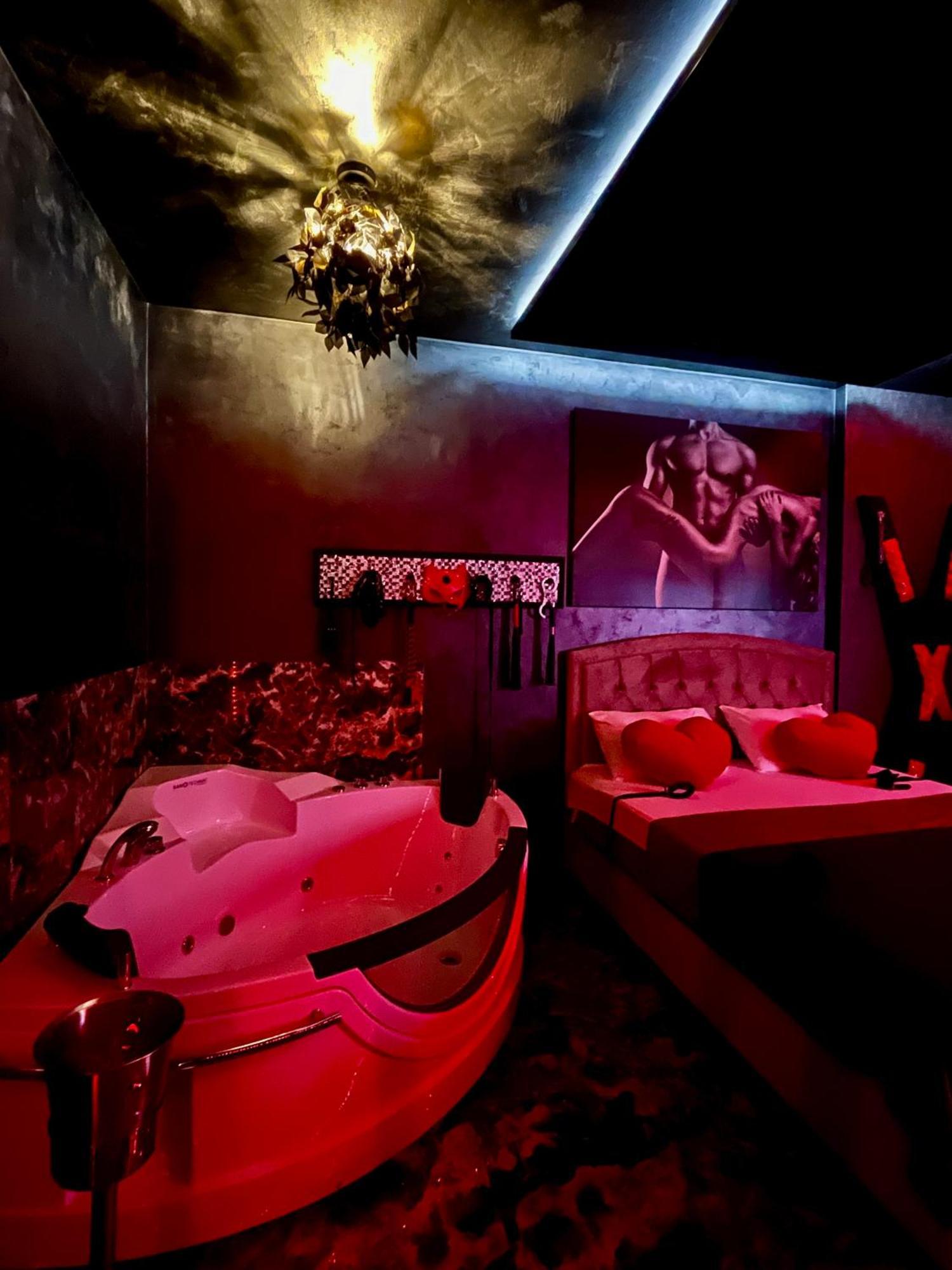 Love Room Bucarest Exterior foto